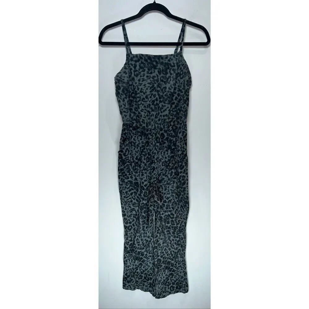 Old Navy Leopard Print Jumpsuit size Small